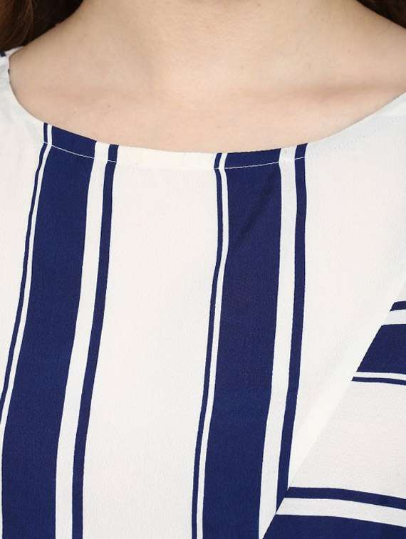 women white printed round neck crop top - 21651340 - Standard Image - 4