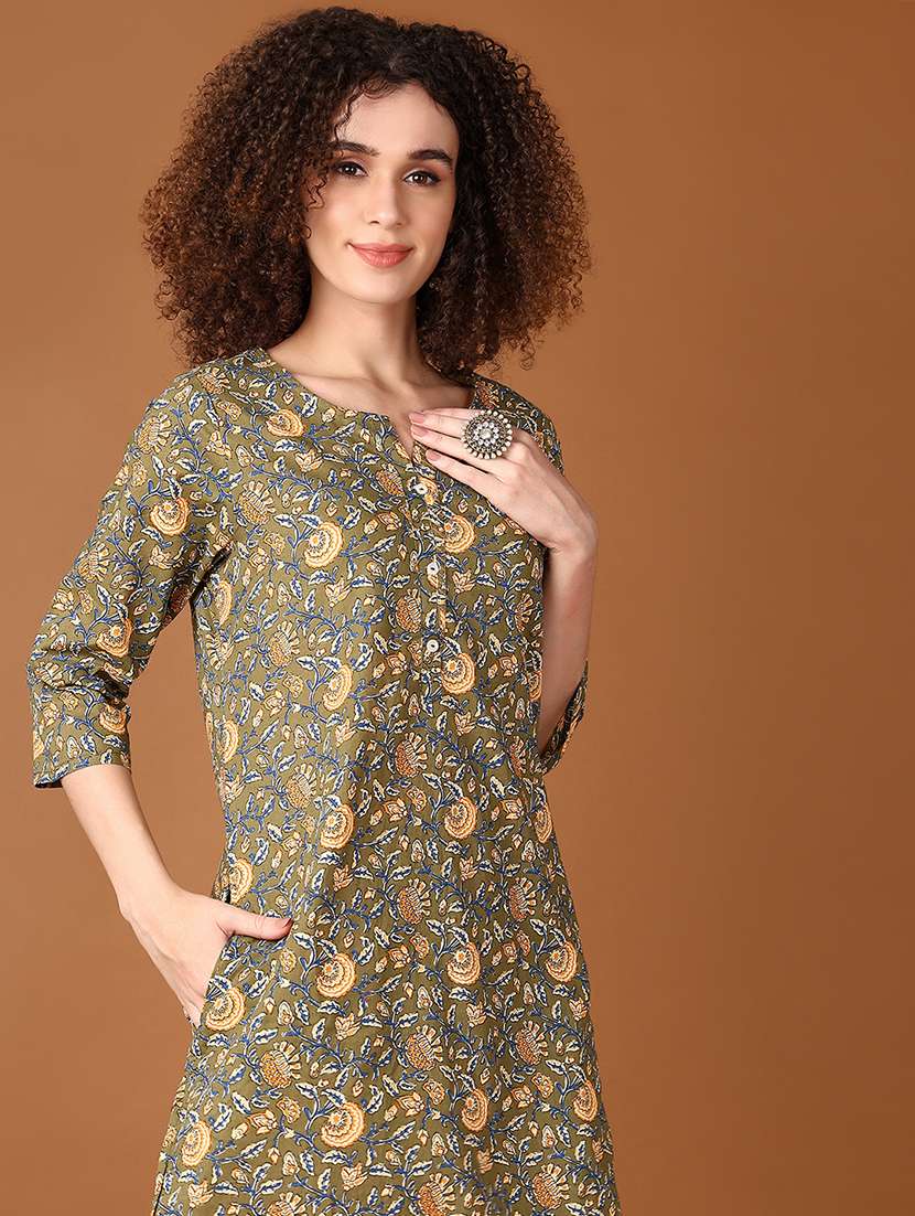 women three quarter sleeve straight kurta - 21651564 -  Standard Image - 4