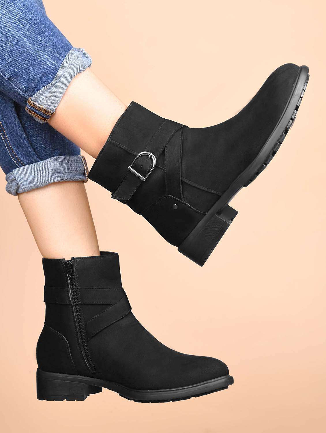 women black solid ankle boots - 21651875 - Zoom Image - 0