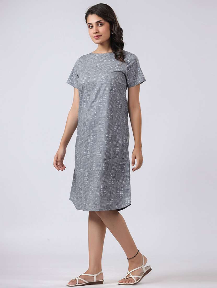 women printed short sleeves a-line dress - 21651943 -  Standard Image - 1