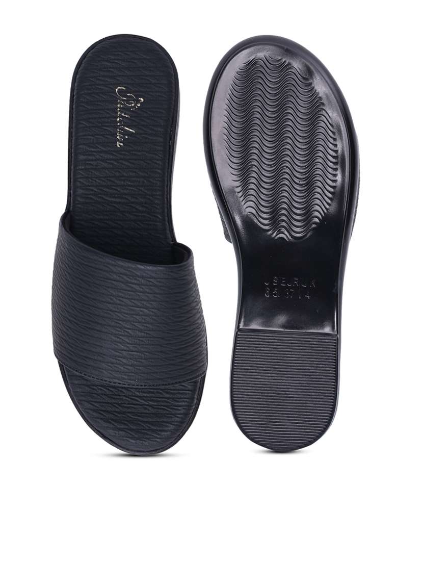 women black textured slip on sandals - 21652570 -  Standard Image - 4