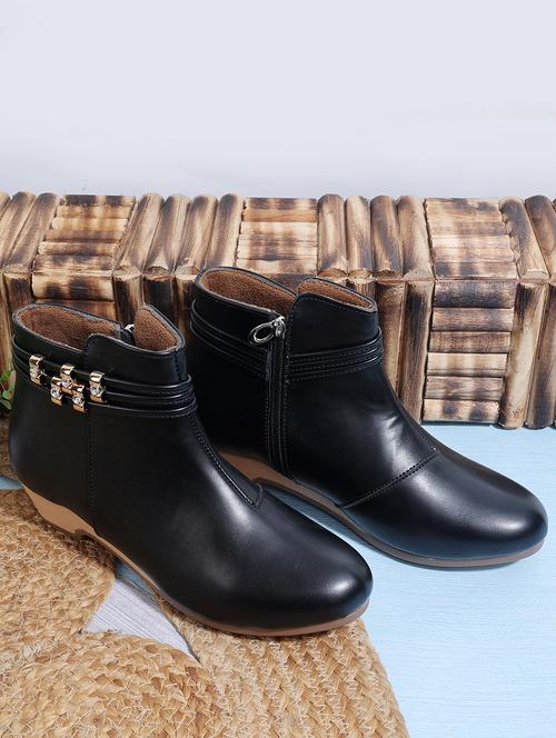 women ankle lenght zipper boot - 21652604 -  Standard Image - 0