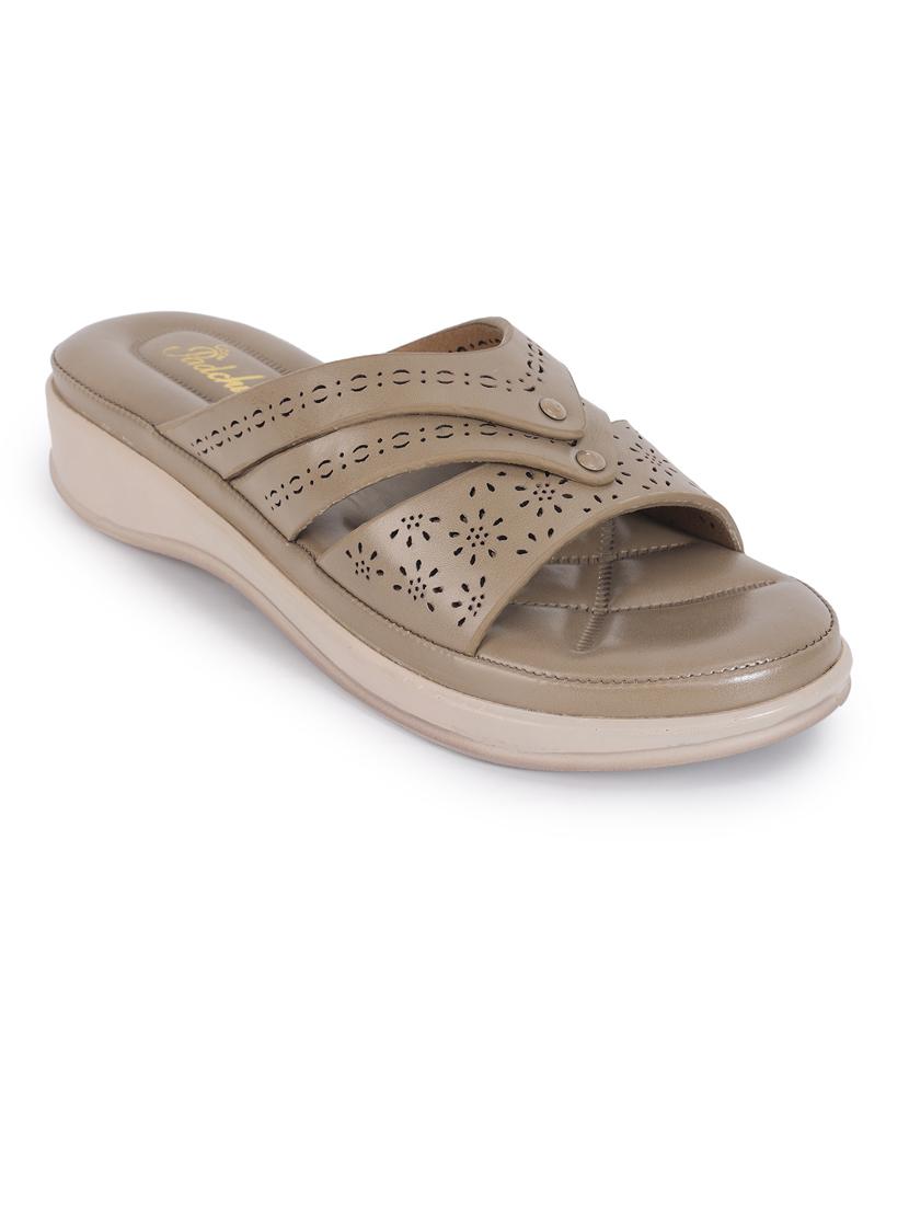 women cut work platform wedge - 21652914 - Standard Image - 1