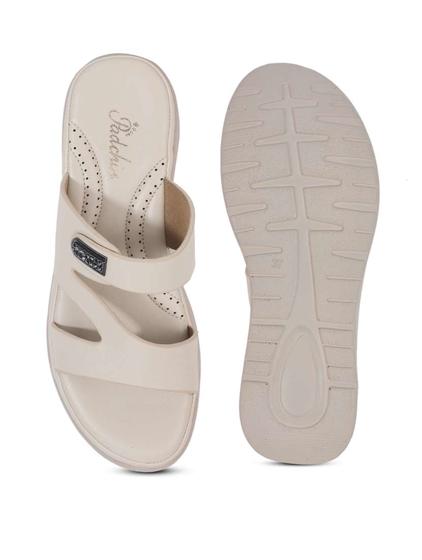 women cream solid slip on wedge - 21652921 -  Standard Image - 4