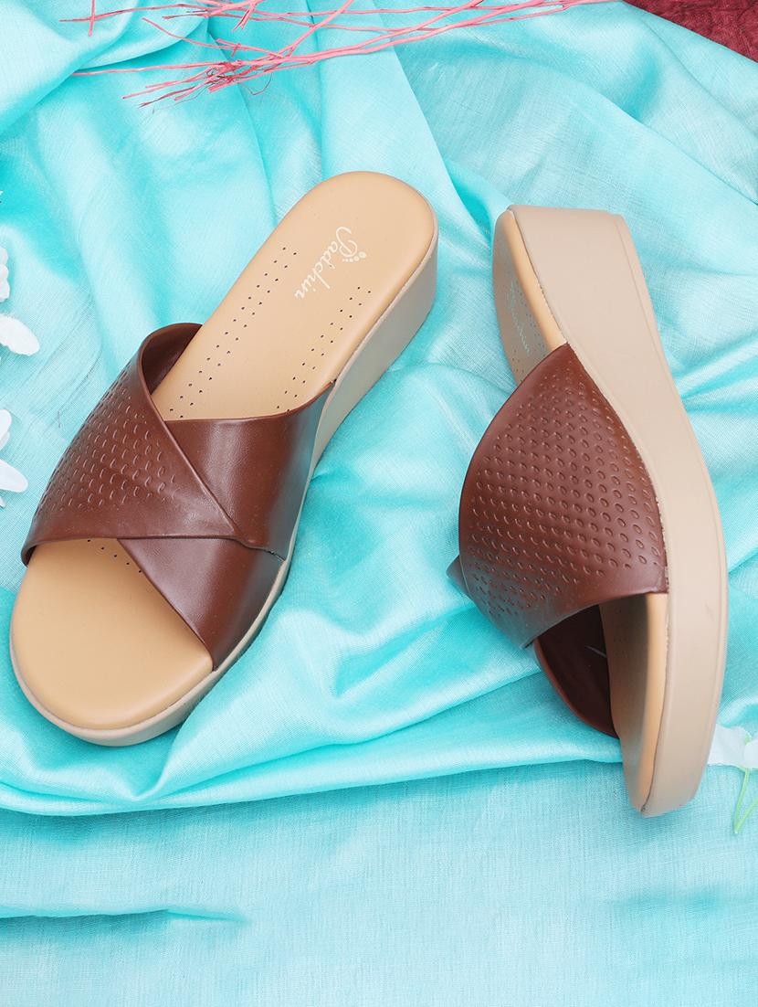 women brown textured slip on wedge - 21652929 -  Zoom Image - 0