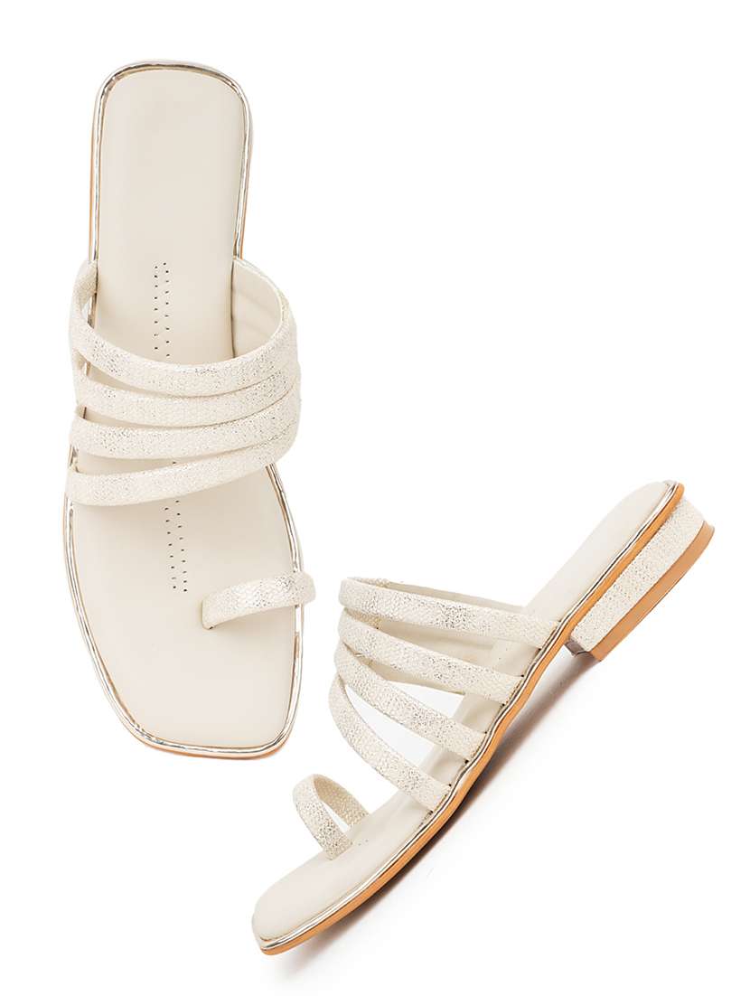 women embellished toe separator sandals - 21653531 - Standard Image - 4
