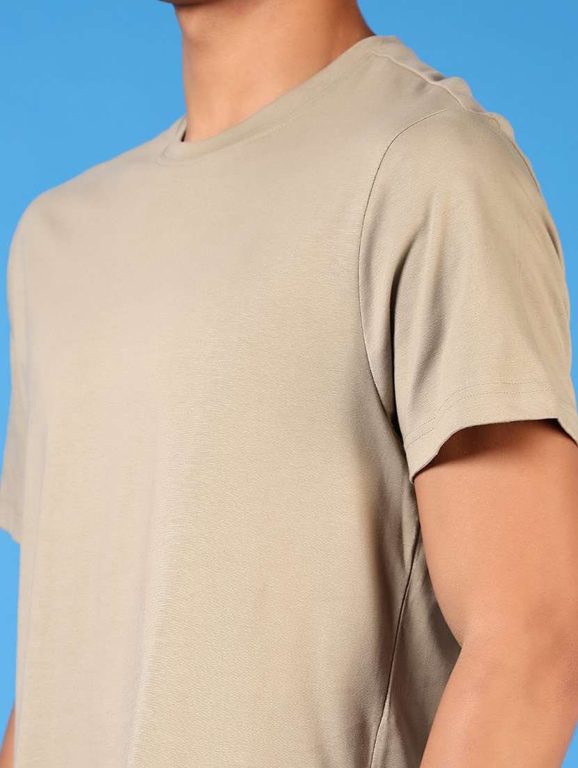 men solid short sleeve regular fit t-shirt - 21659748 - Standard Image - 4