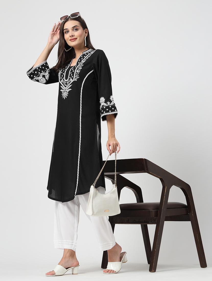 women balck embroidered kurta pant set - 21659851 - Standard Image - 4
