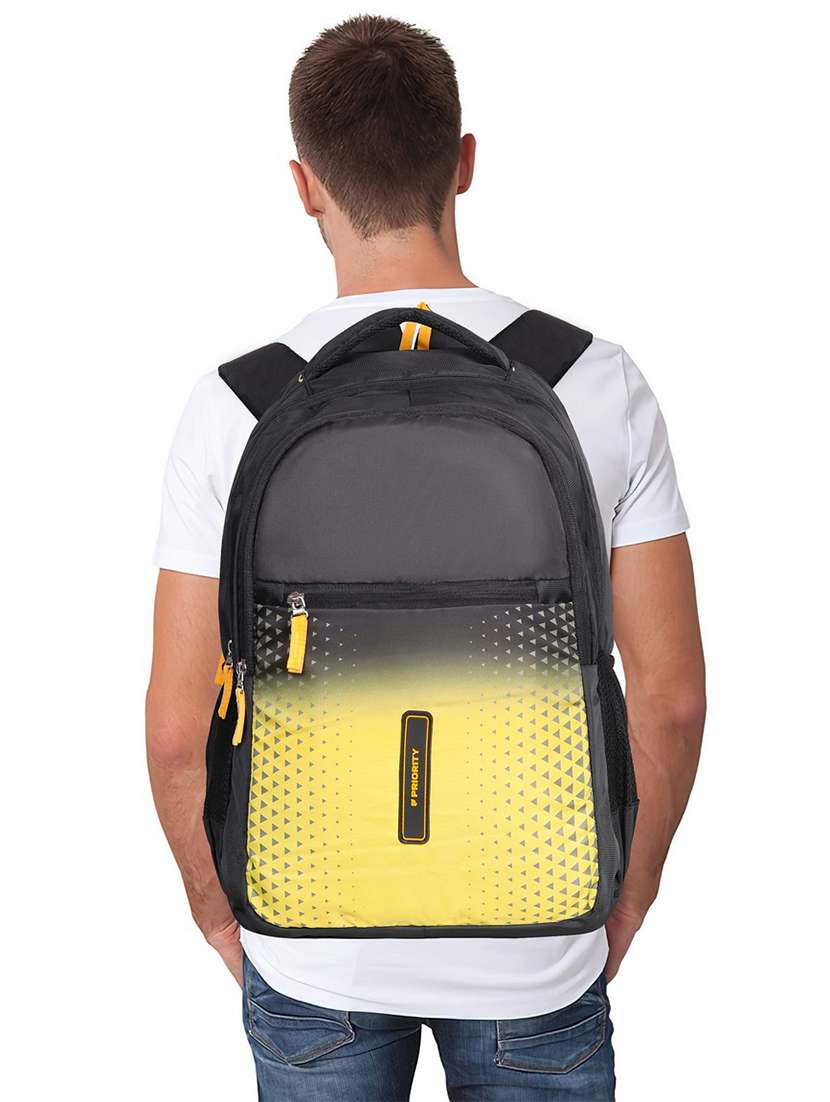 men printed adjustable strap backpack - 21659918 -  Standard Image - 4