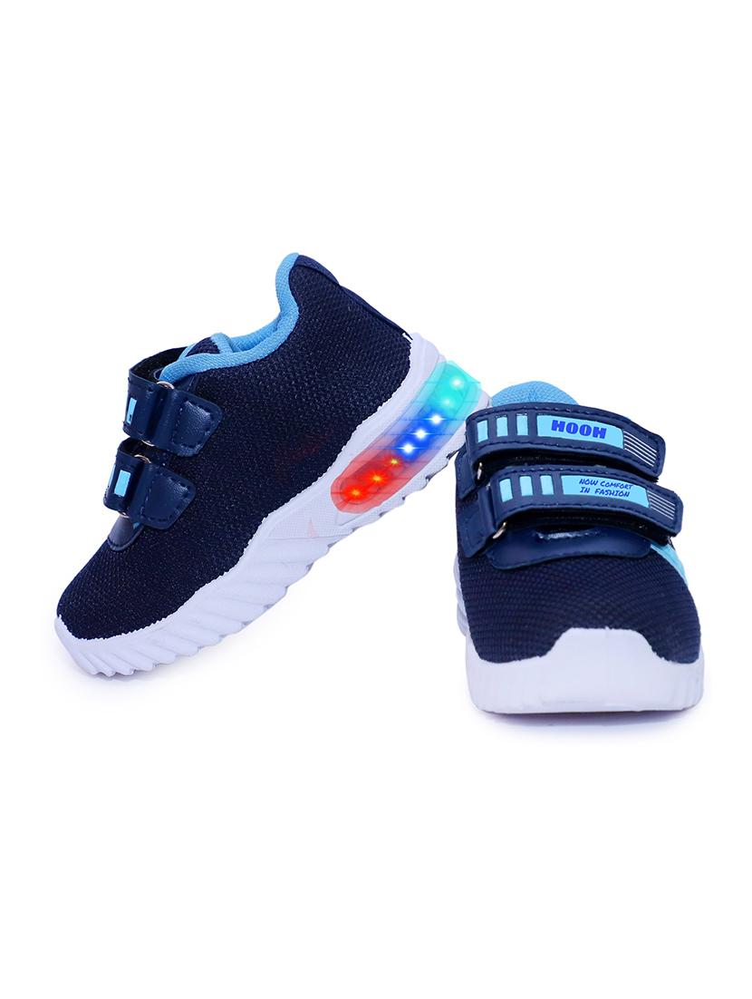 kids unisex velcro sport shoes - 21660220 -  Standard Image - 1