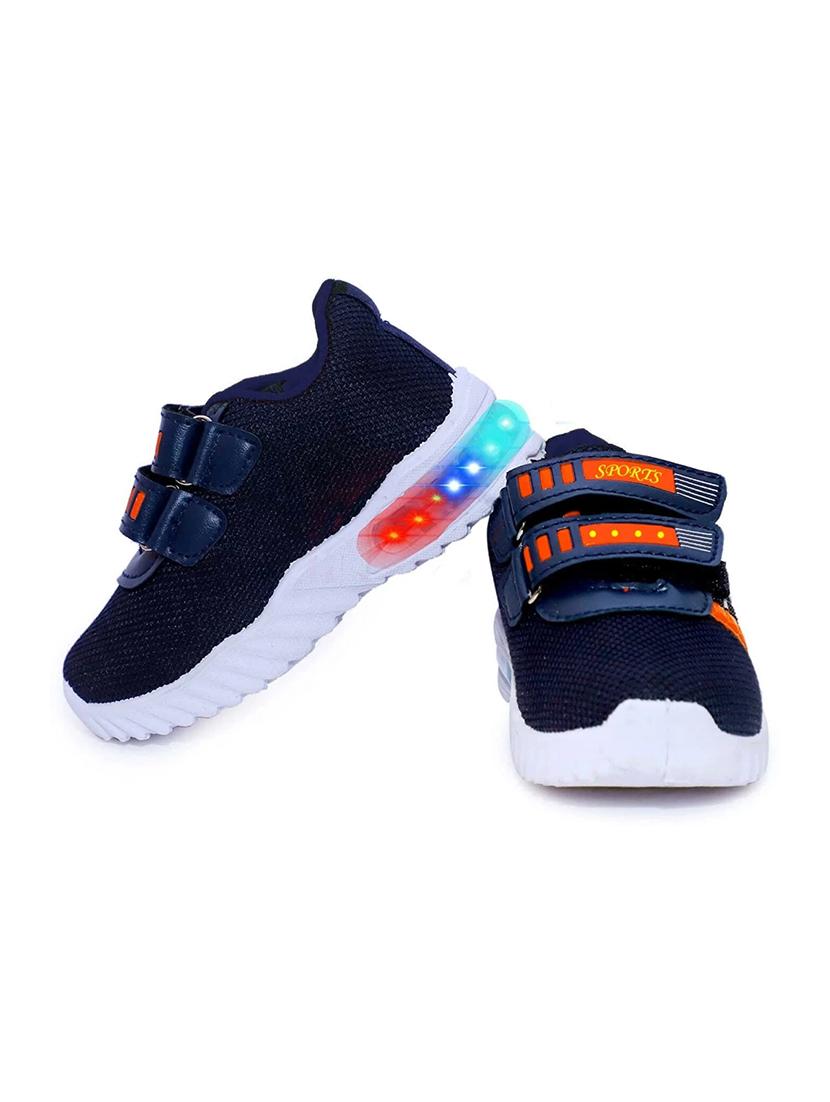 kids unisex velcro sport shoes - 21660221 -  Standard Image - 1