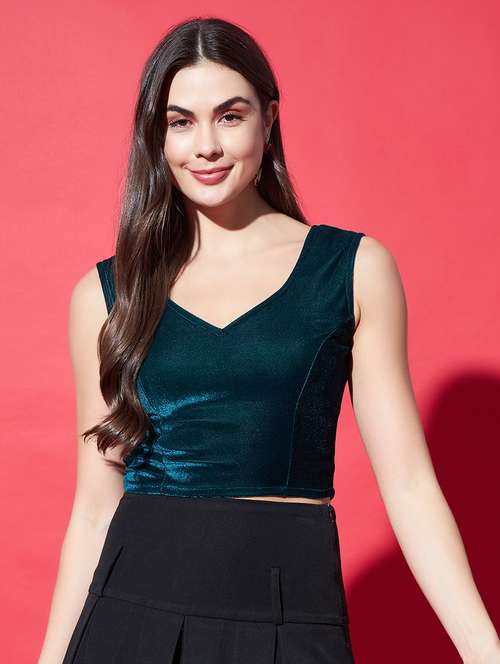 women solid sleeveless stitched blouse