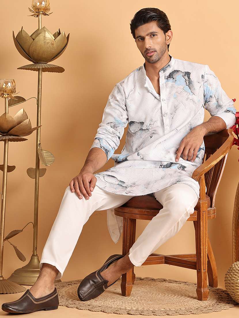 men printed mandarin neck long kurta - 21660518 - Standard Image - 4