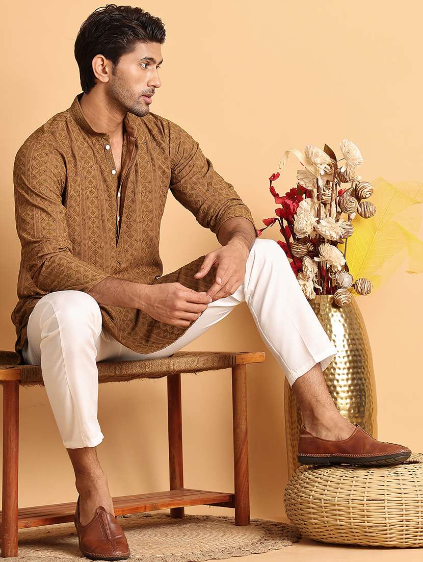men embroidered mandarin neck long kurta - 21660524 -  Standard Image - 4