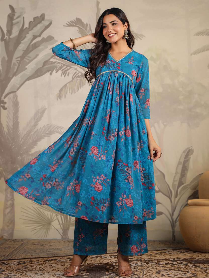 women three quarter sleeve kurta palazzo set - 21660745 -  Standard Image - 1