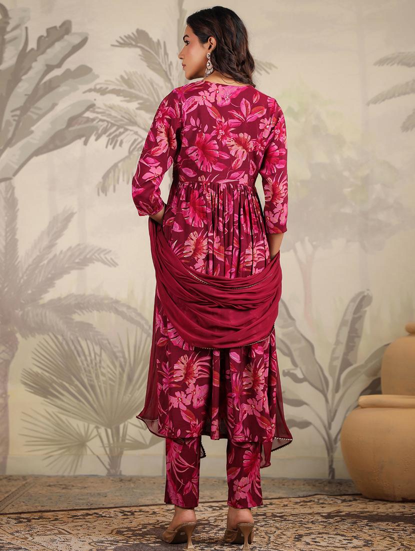 women embroidered three quarter sleeve suit set - 21660750 - Standard Image - 4