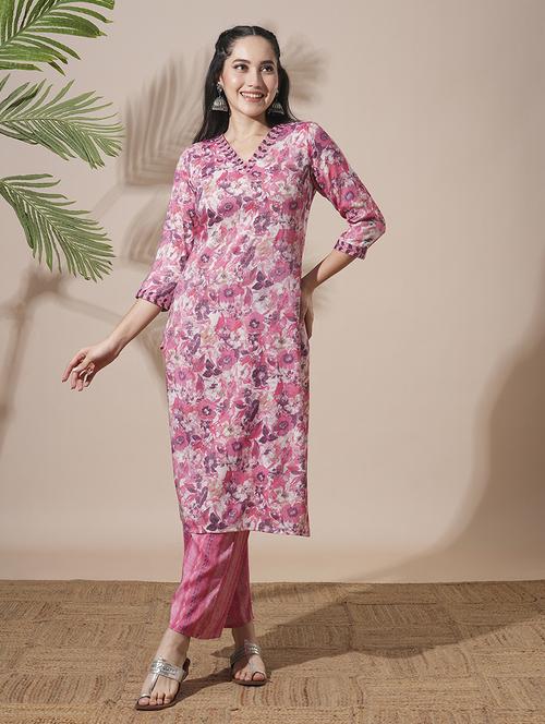 globus women pink floral print v-neck straight kurta with elasticated waist pant workwear set - 21660786 -  Standard Image - 0