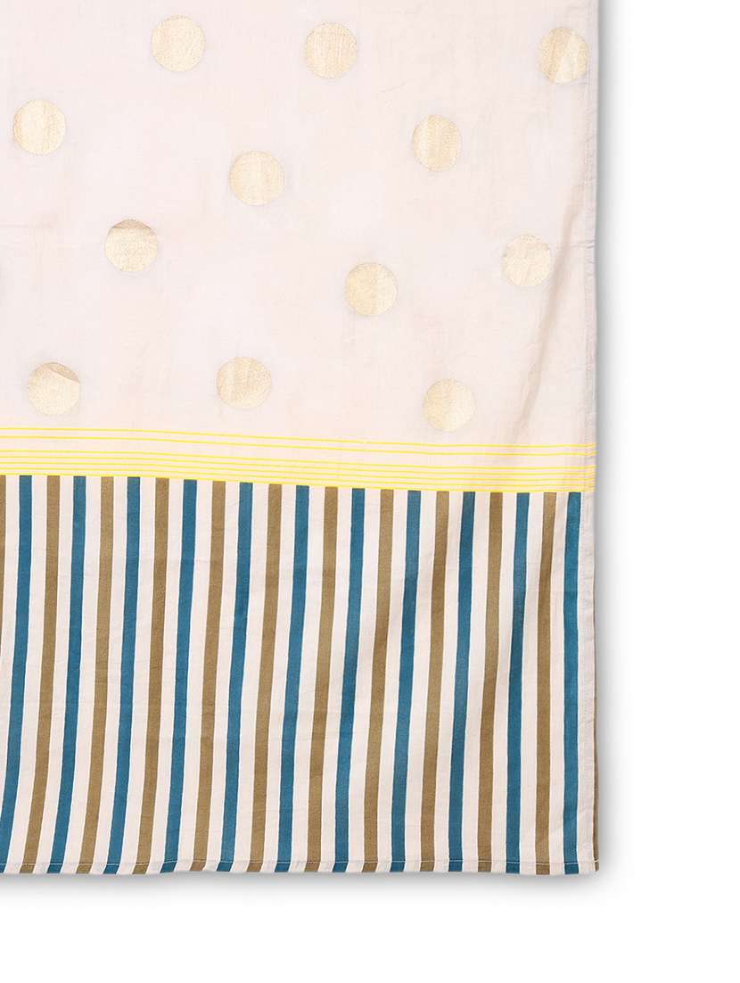 women embroidered v neck kurta dupatta set - 21661536 -  Standard Image - 6