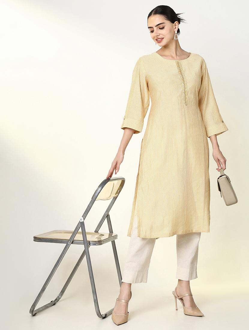 women three quarter sleeve straight kurta - 21661542 -  Standard Image - 1