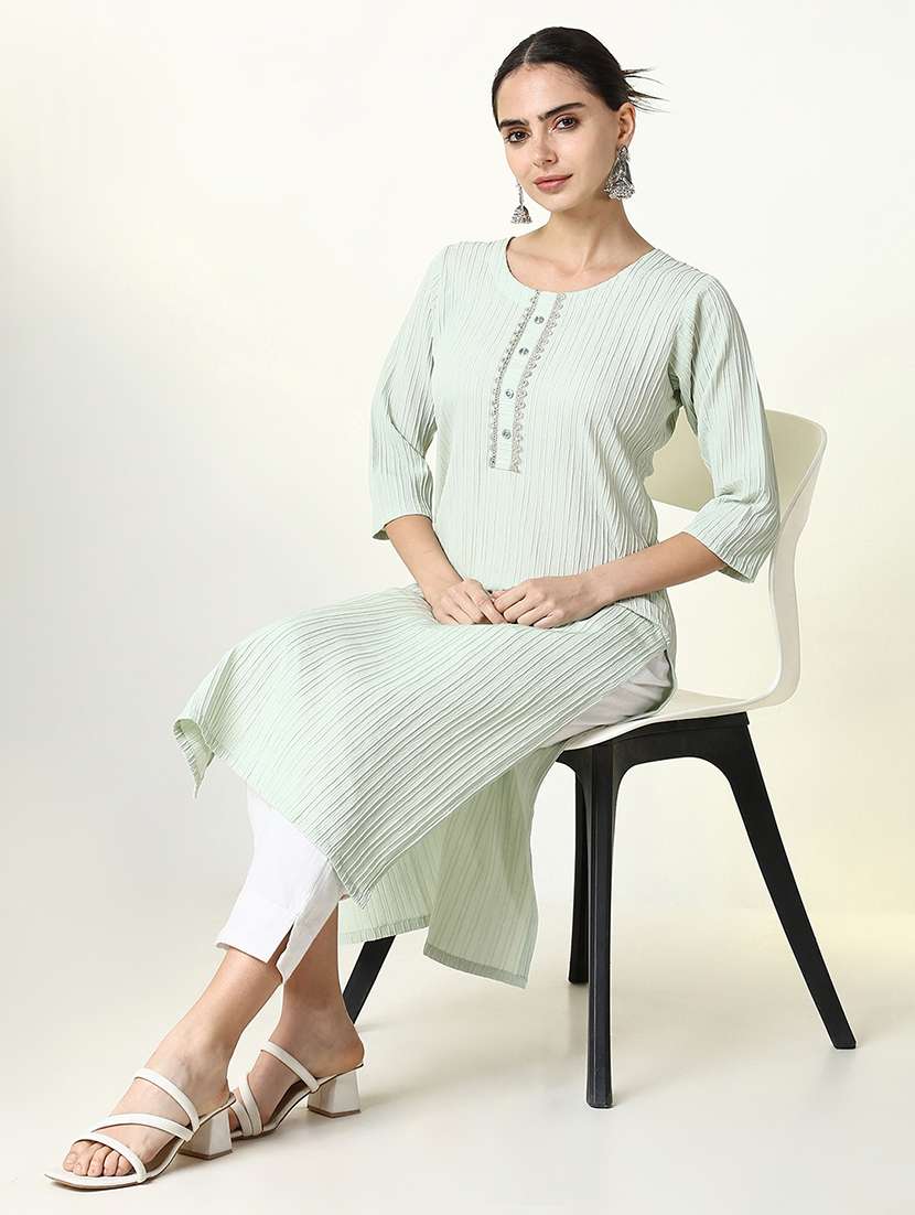women three quarter sleeve straight kurta - 21661554 -  Standard Image - 4