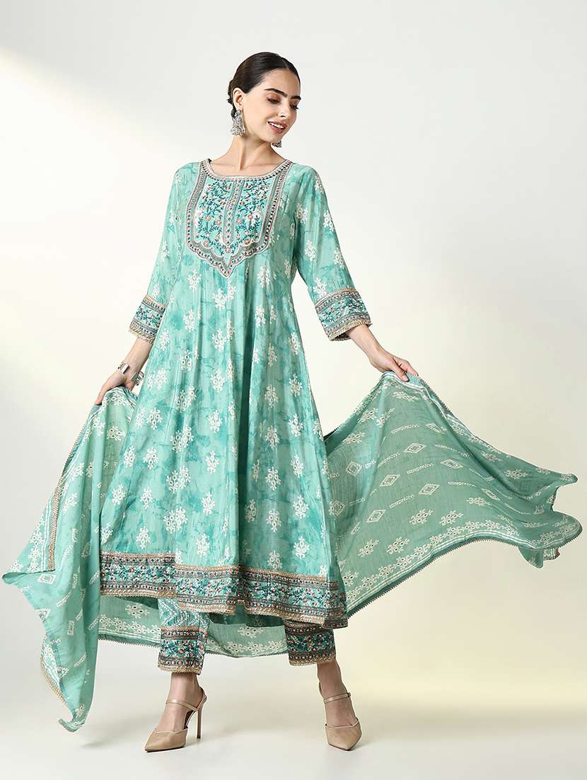 women three quarter sleeve kurta pant with dupatta set - 21661582 -  Standard Image - 1