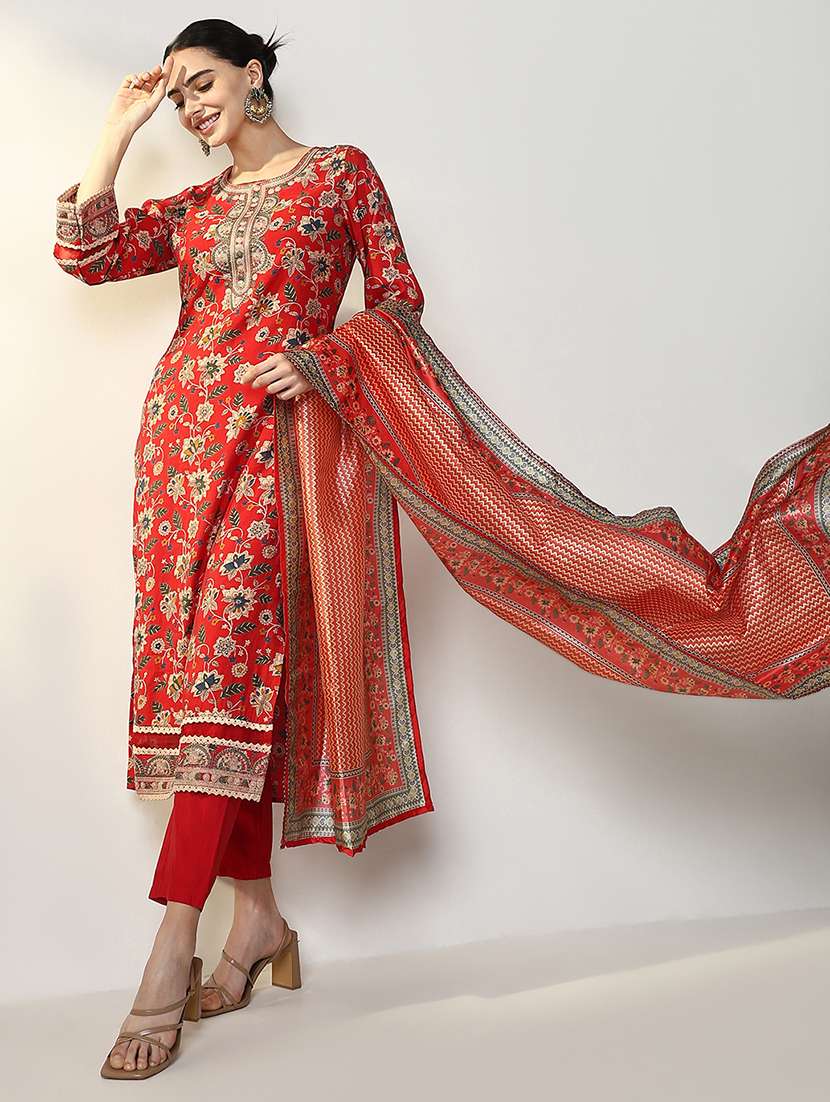 women floral kurta pant set with dupatta - 21661589 -  Standard Image - 4