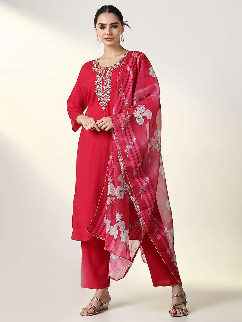 women three quarter sleeve kurta pant with dupatta set