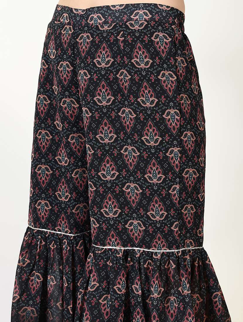 women printed kurta sharara set with dupatta - 21661670 - Standard Image - 6