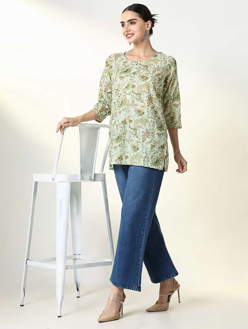 women three quarter sleeve straight kurti - 21661687 -  Standard Image - 4