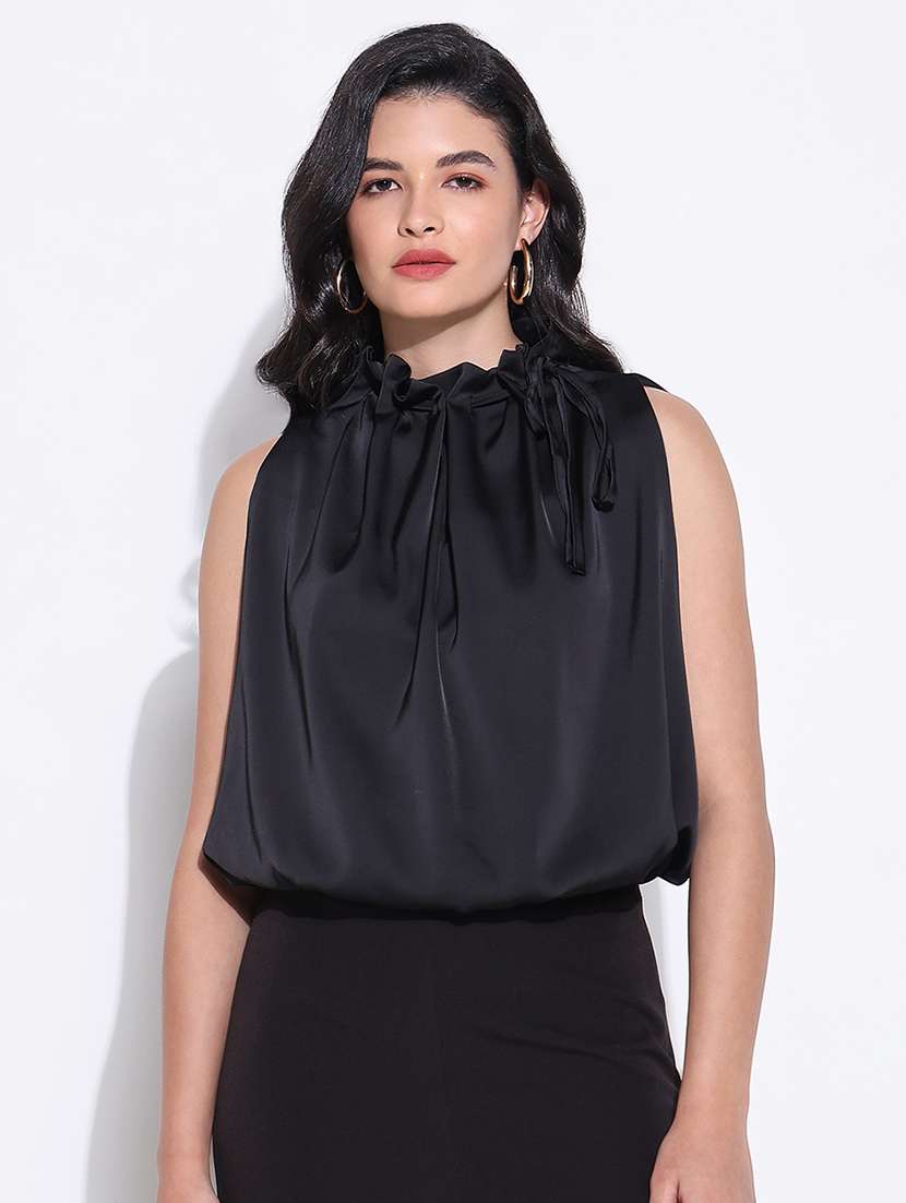 women solid mock neck sleeveless top