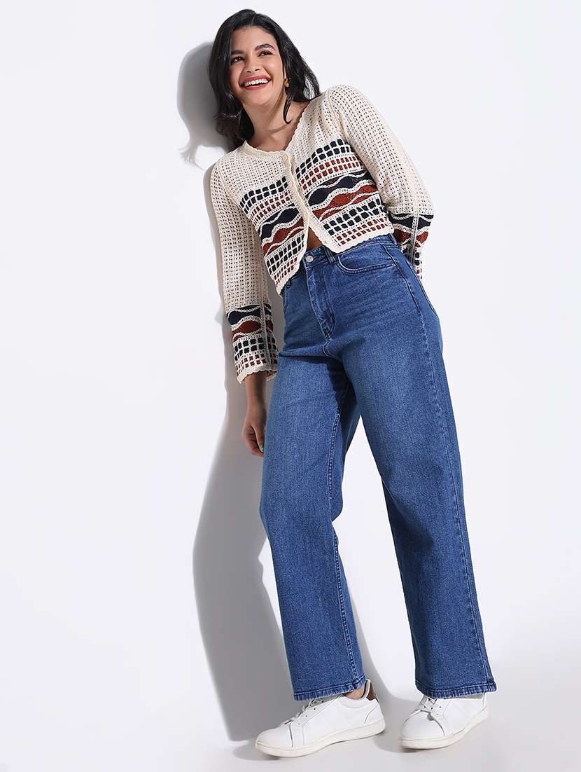 women crochet detailed crop top - 21661829 -  Standard Image - 4