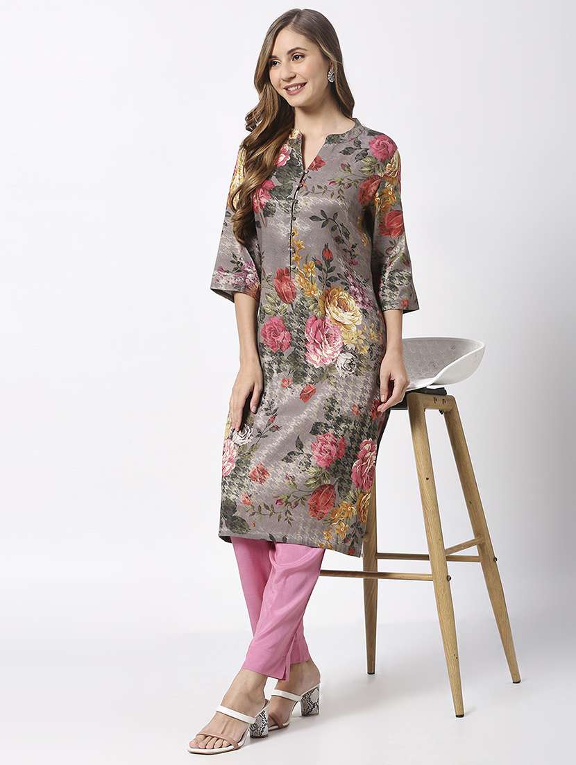 women floral three quarter sleeves straight kurta - 21662151 - Standard Image - 4