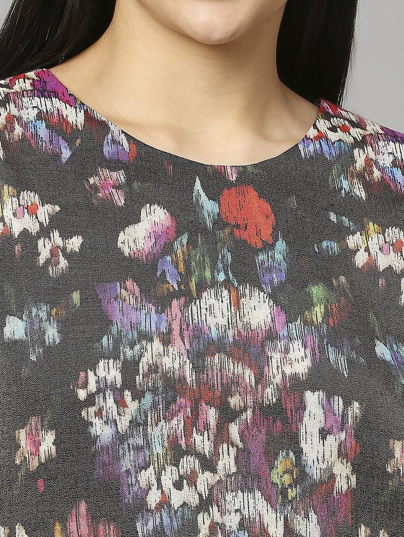 women floral three quarter sleeves straight kurta - 21662176 - Standard Image - 6