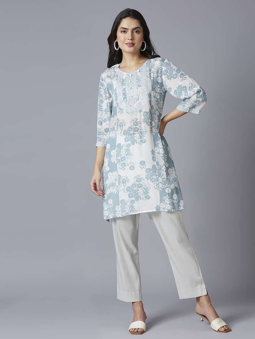 women floral three quarter sleeve straight kurta