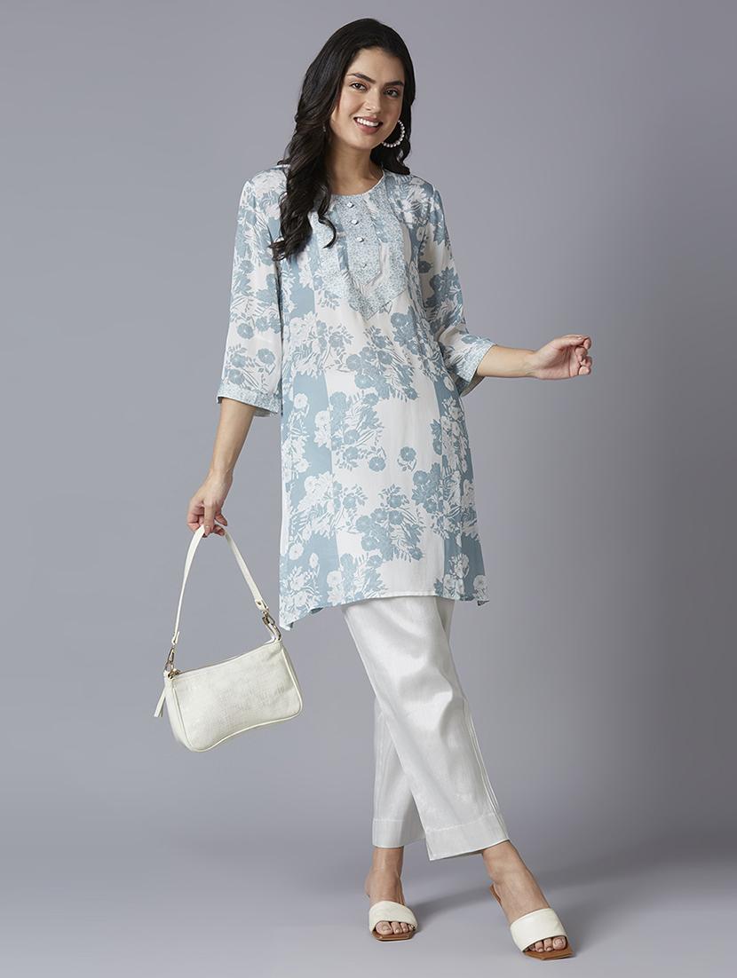 women floral three quarter sleeve straight kurta - 21662193 - Standard Image - 4