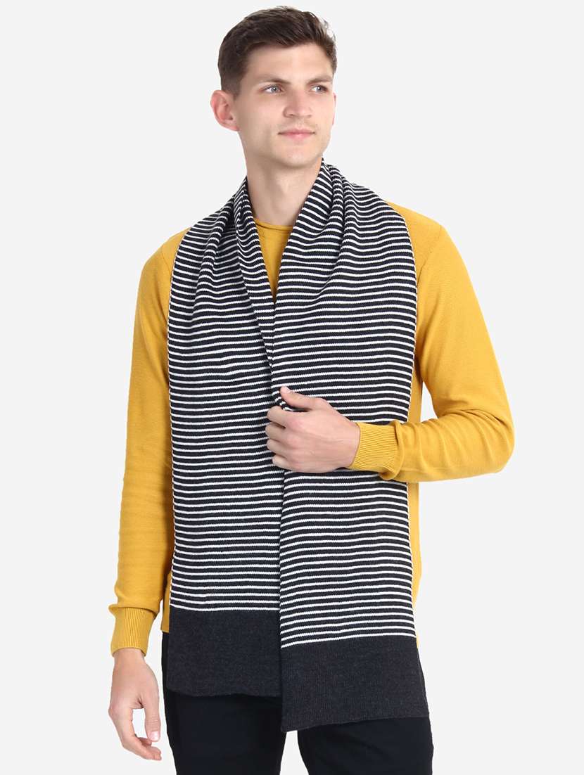 stylish winter knit muffler for men - 21662228 - Standard Image - 4