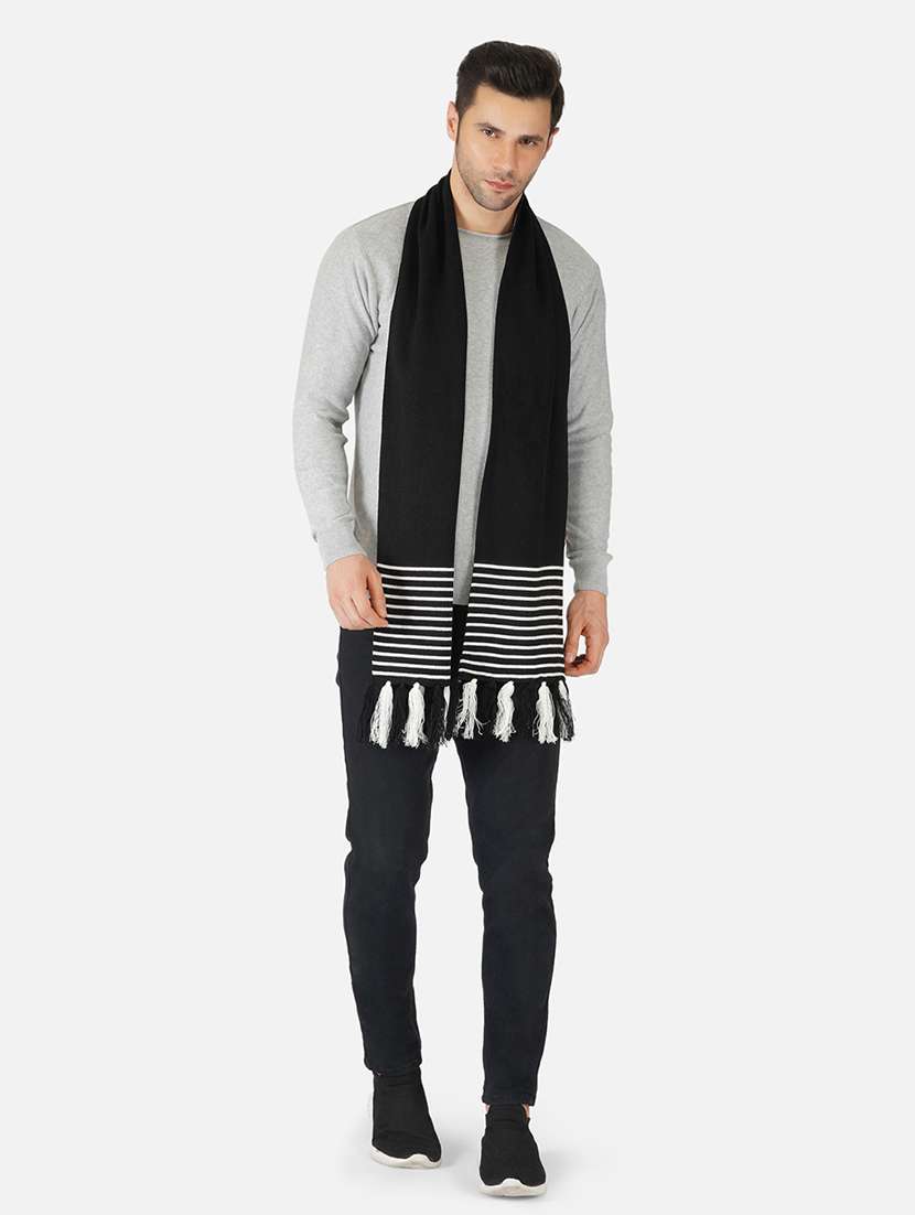 stylish winter knit muffler for men - 21662234 - Standard Image - 4
