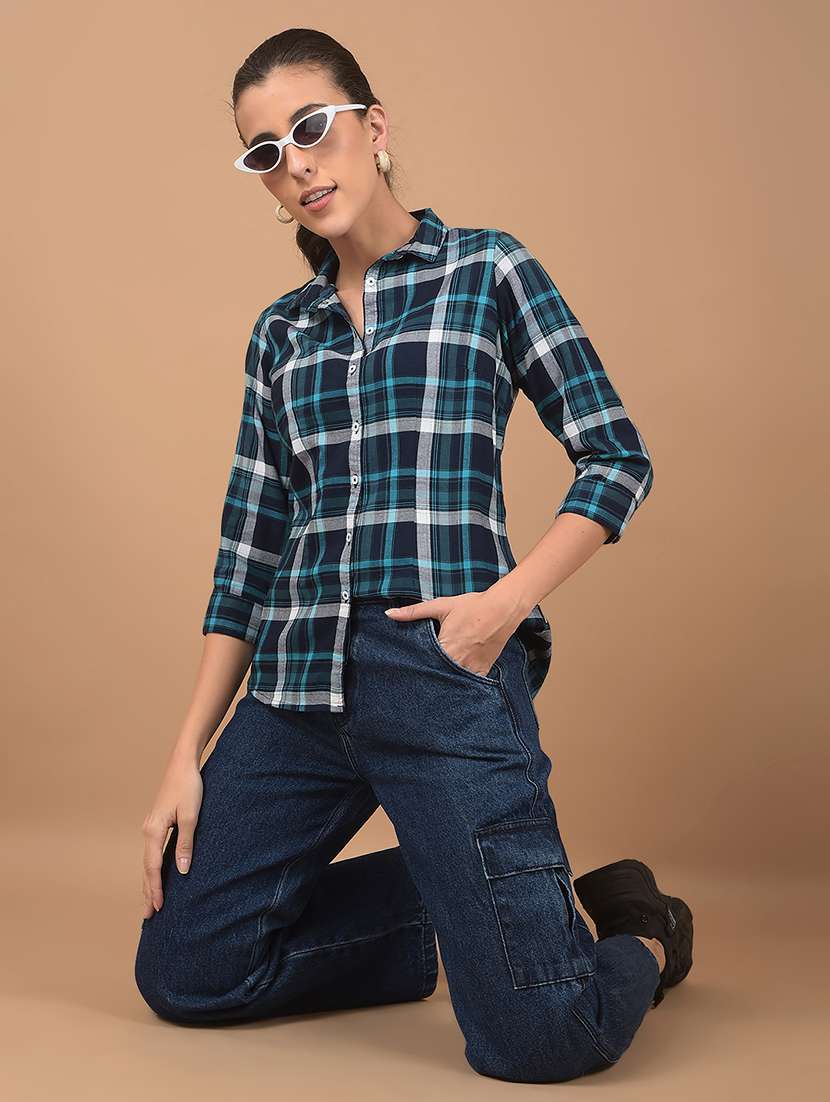 women checkered collared shirt - 21662426 - Standard Image - 4