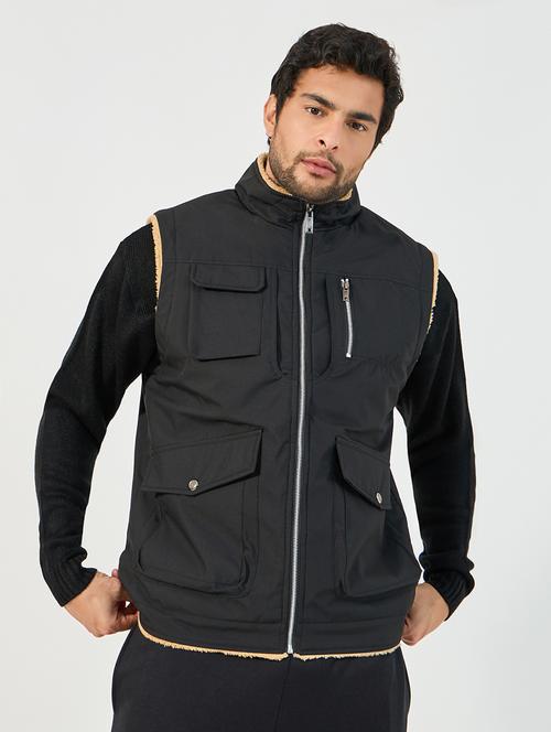 men black solid sleeveless casual jacket - 21662693 -  Standard Image - 0