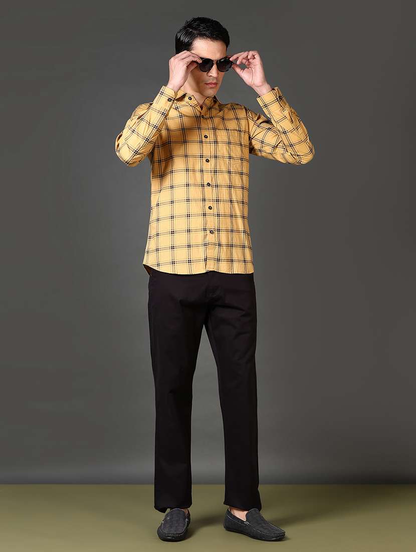 men checkered long sleeves casual shirt - 21662796 -  Standard Image - 4