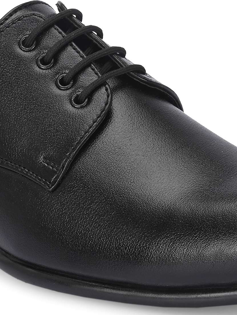 men black lace-up derby - 21662993 -  Standard Image - 4
