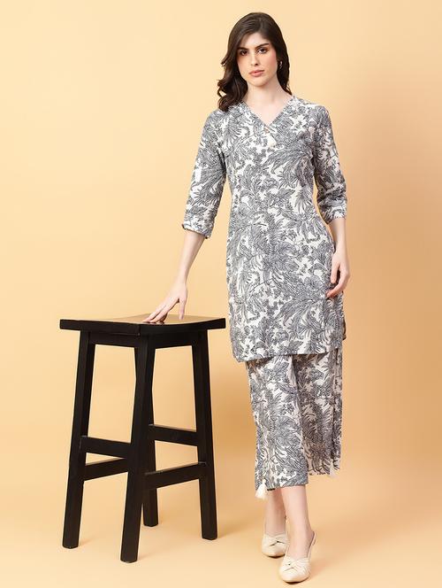 women three quarter sleeve ethnic co-ord set - 21663616 - Standard Image - 0
