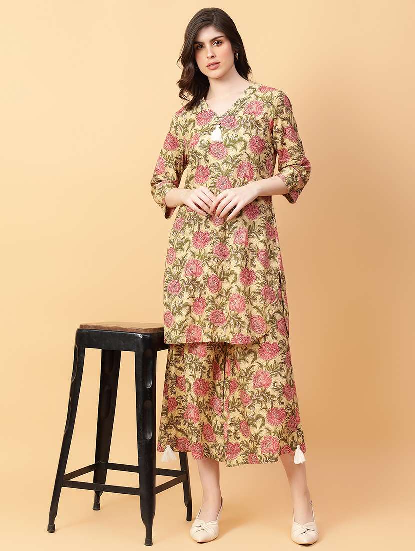 women three quarter sleeve ethnic co-ord set