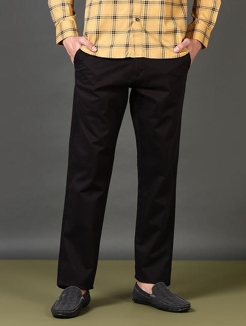 men solid mid rise flat front casual trouser - 21663778 -  Standard Image - 0