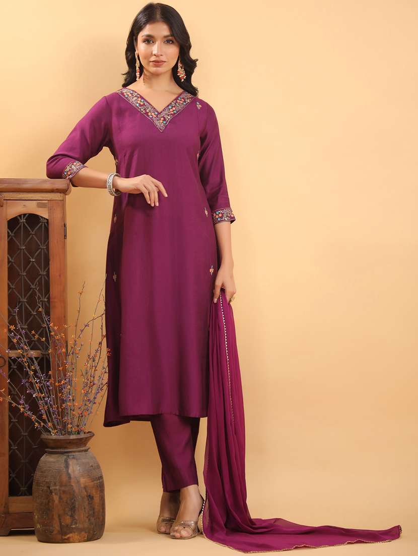 women embroidered kurta pant set with duaptta - 21663954 -  Standard Image - 1