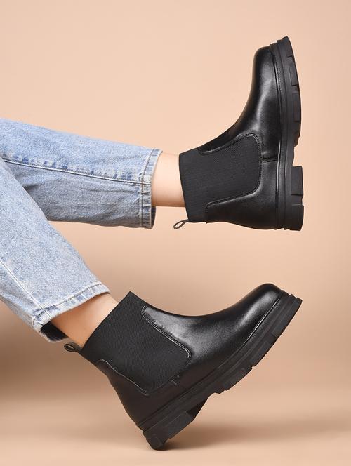 women black solid ankle boots - 21664001 -  Standard Image - 0