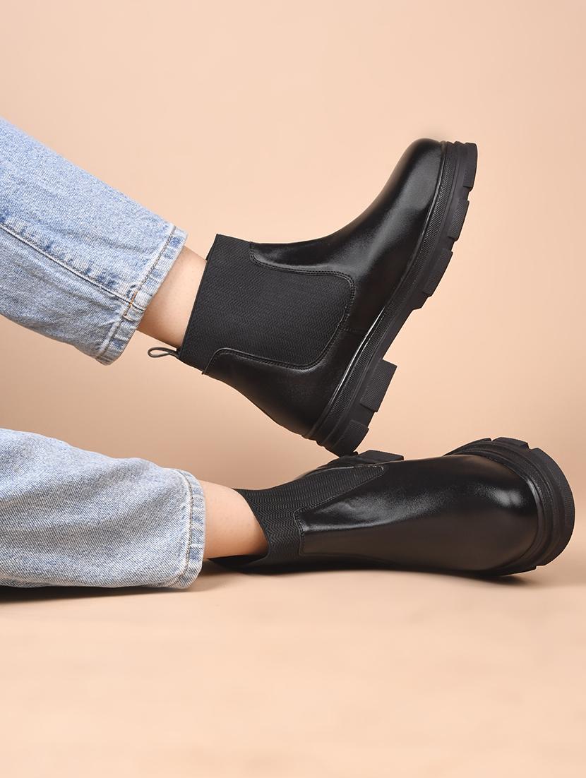 women black solid ankle boots - 21664001 -  Standard Image - 1