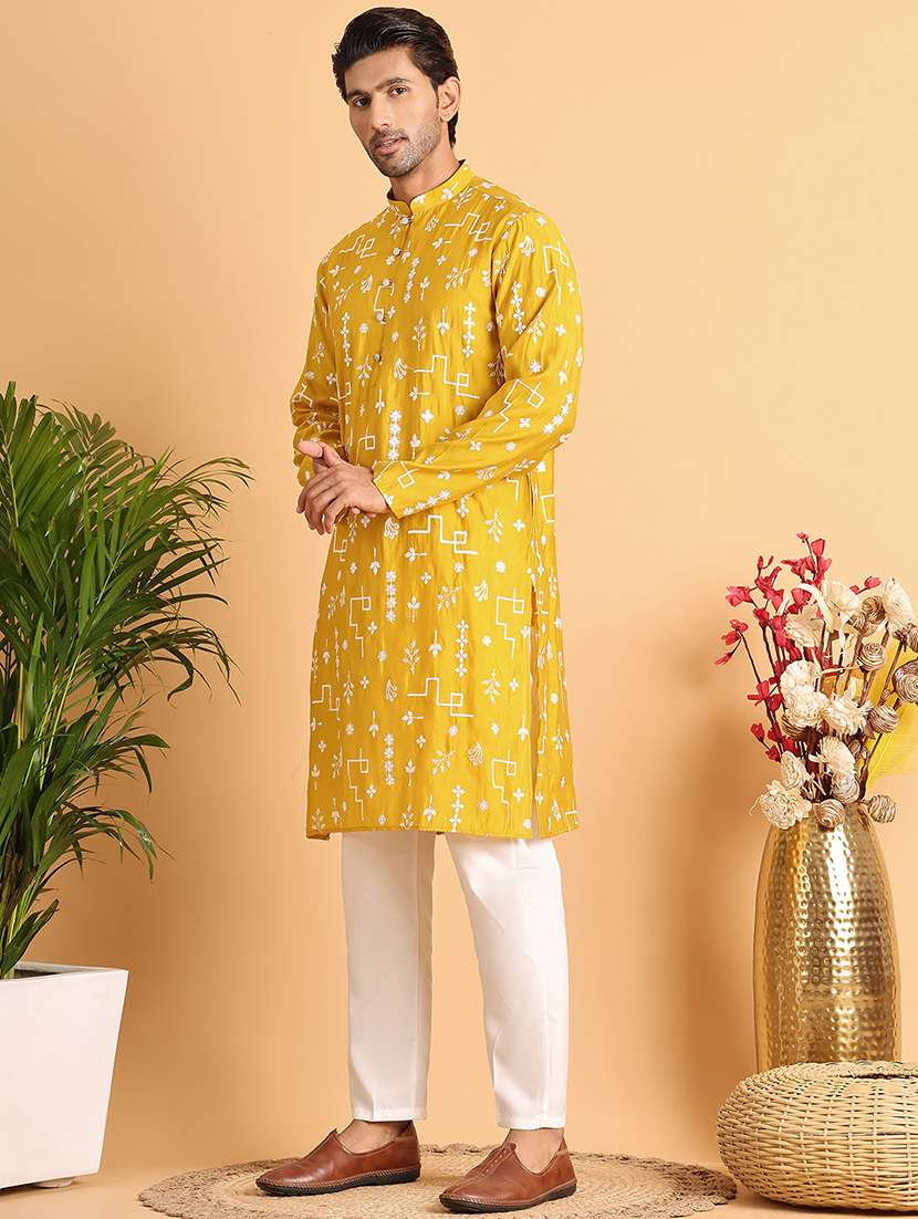 men mandarin neck embroidered kurta pyjama set