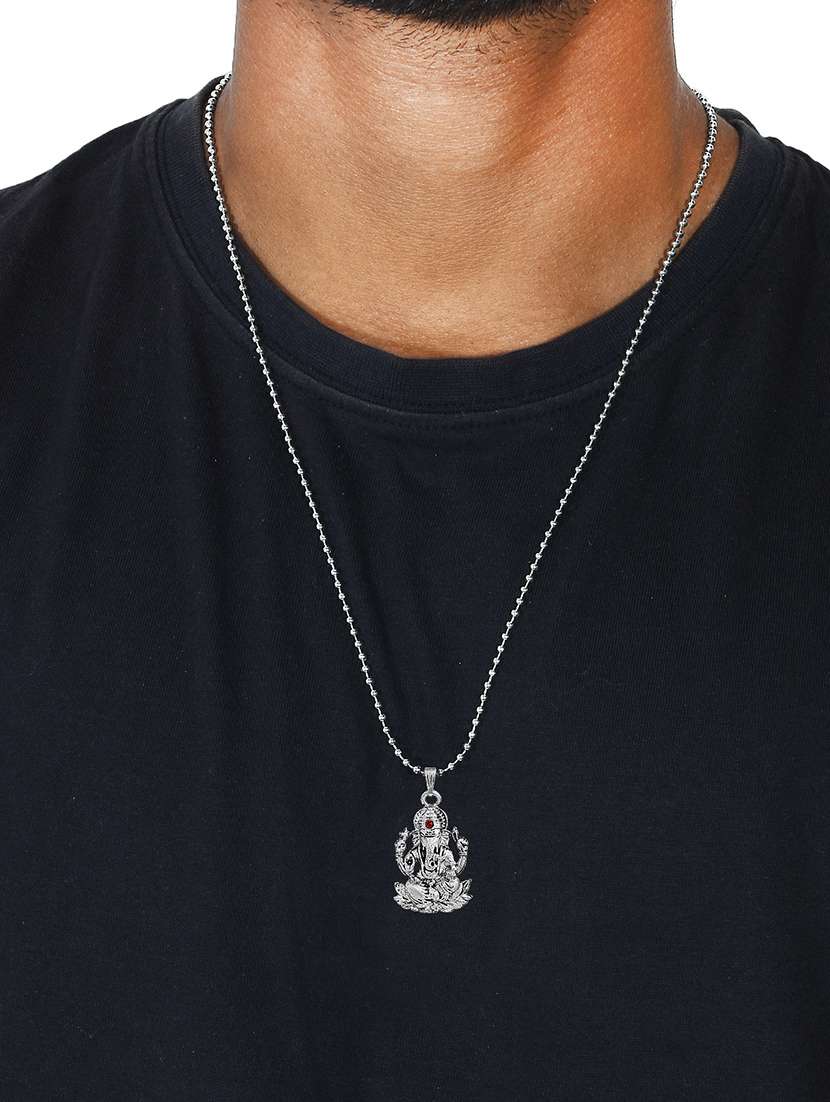 men sacred idol pendant with chain - 21664917 -  Standard Image - 4