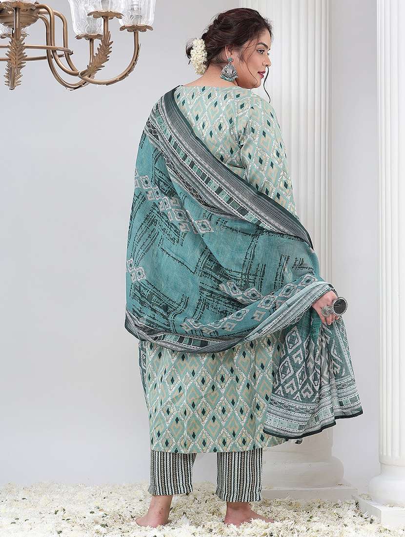 women plus size kurta pant set with dupatta - 21665282 -  Standard Image - 1